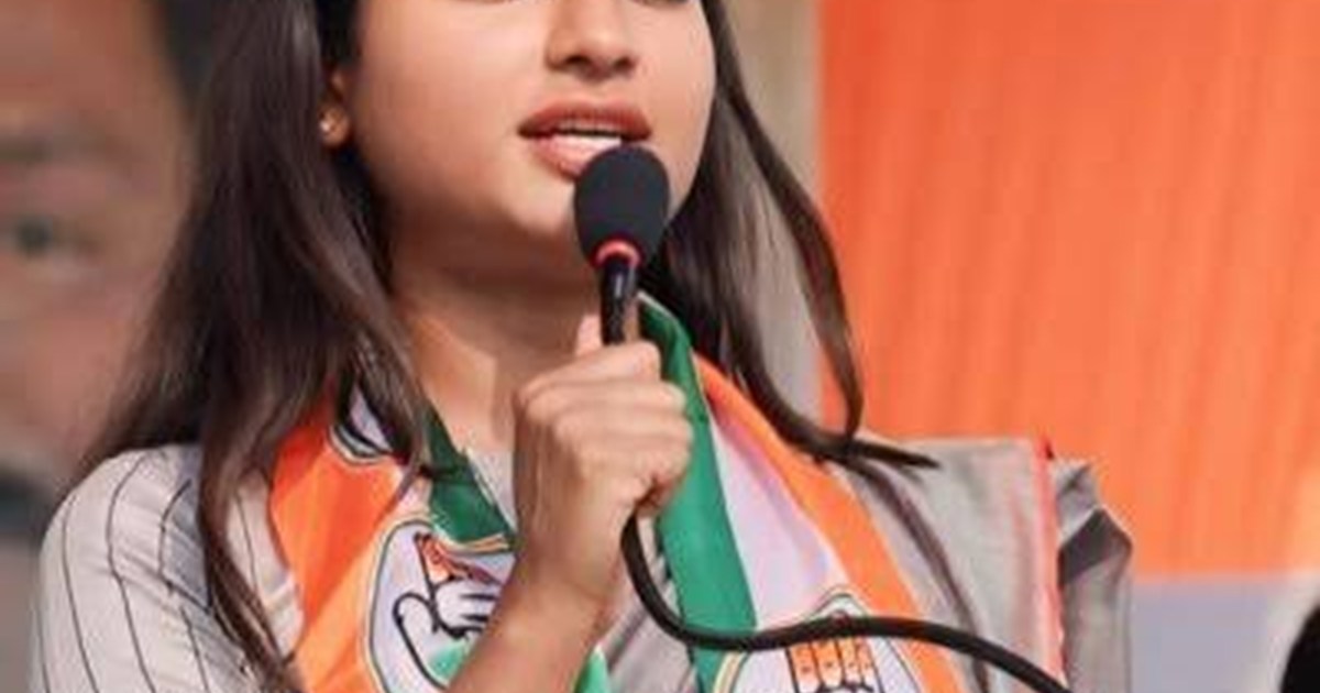 Stone pelting at Amba Prasad's house