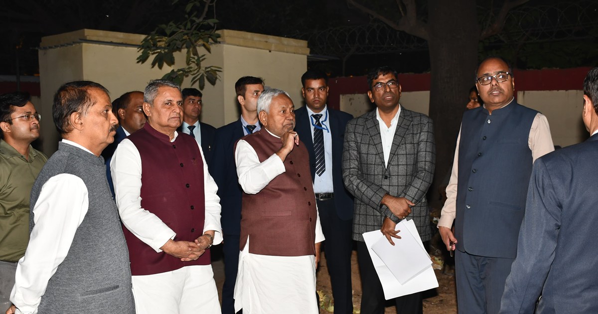 CM Nitish inspected the construction work and gave instructi