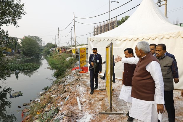 The Chief Minister inspected various schemes of Patna urban 