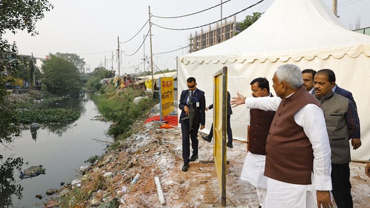 The Chief Minister inspected various schemes of Patna urban 