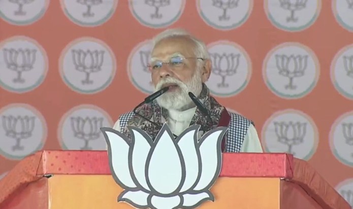 PM Modi roared in Araria amid voting