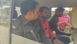 Revenue officials arrested red-handed while accepting bribe in CM's home district