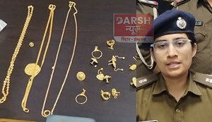 Police busted a snatching gang in the capital Patna.