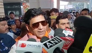 Ravi Kishan considers talking about Khesari Lal as an 'energy loss'