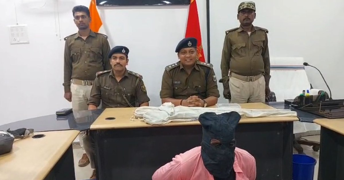 A pistol and a rifle were stored in Tejashwi's constituency.