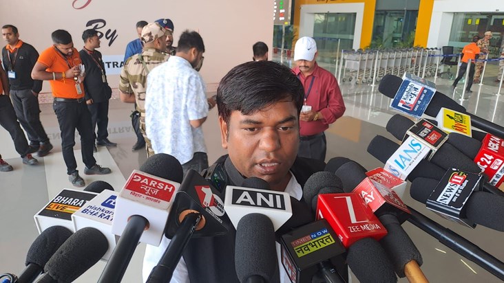 NDA members should burst crackers and eat sweets.