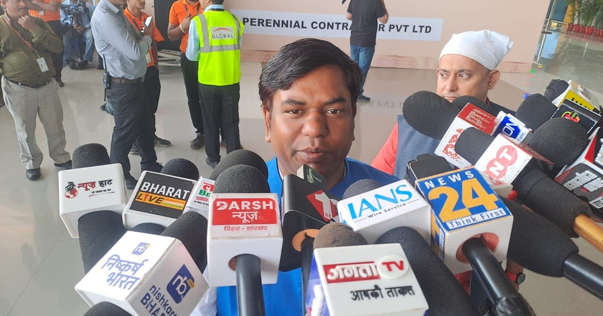 NDA does not form the government on the basis of public mand