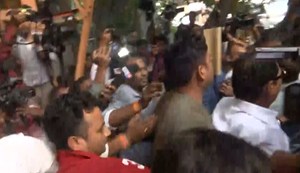 The main accused in the Dularchand murder case was brought to the CJM court by the police for production, in some time...