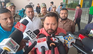 Tejashwi raised the issue of reservation on the last day of election campaign. 