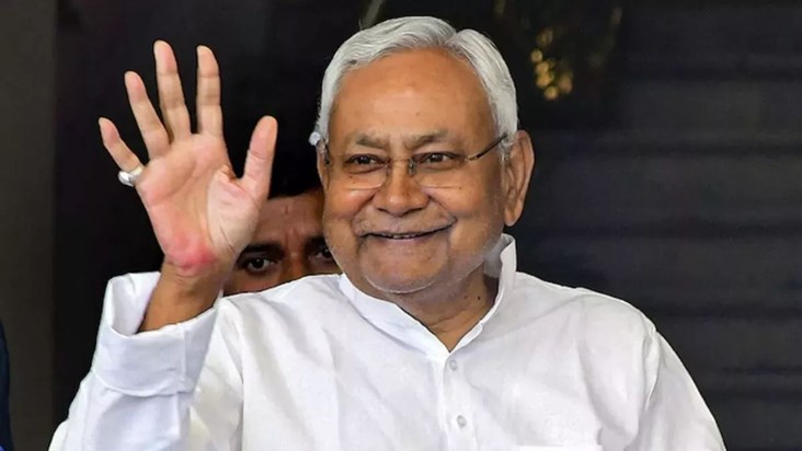 Nitish Kumar is not ill, he displayed his power during the a