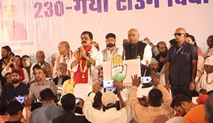 Nitish Modi has ruined the country and Bihar.