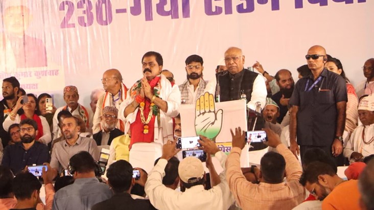 Nitish Modi has ruined the country and Bihar.