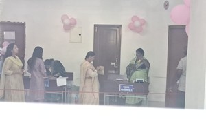 Voting for the first phase begins