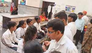 Half a dozen students injured in Nalanda school roof plaster collapse, hospitalized