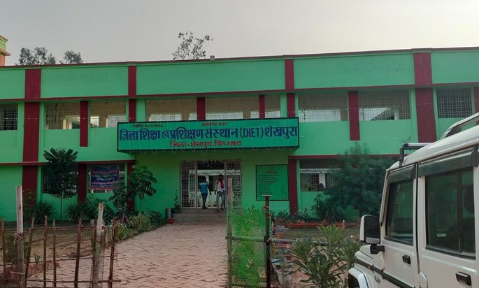 I would kick such a job.