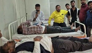 RJD and NDA workers clash in Muzaffarpur, many injured...