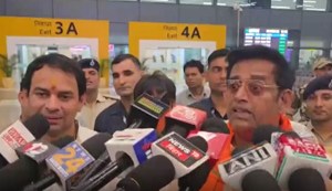 Tej Pratap will join the BJP! When Ravi Kishan met him, they spoke to the media together...