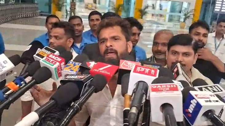 Khesari defeated Pawan Singh, Nirahua, Manoj Tiwari