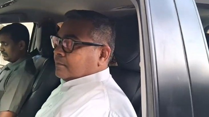 Chirag's brother-in-law arrived at Raj Bhavan before Nitish 