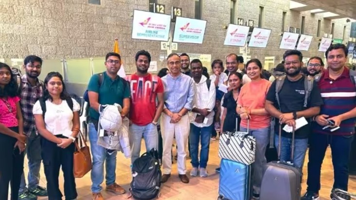 Under Operation Ajay, the first flight carrying Indians from