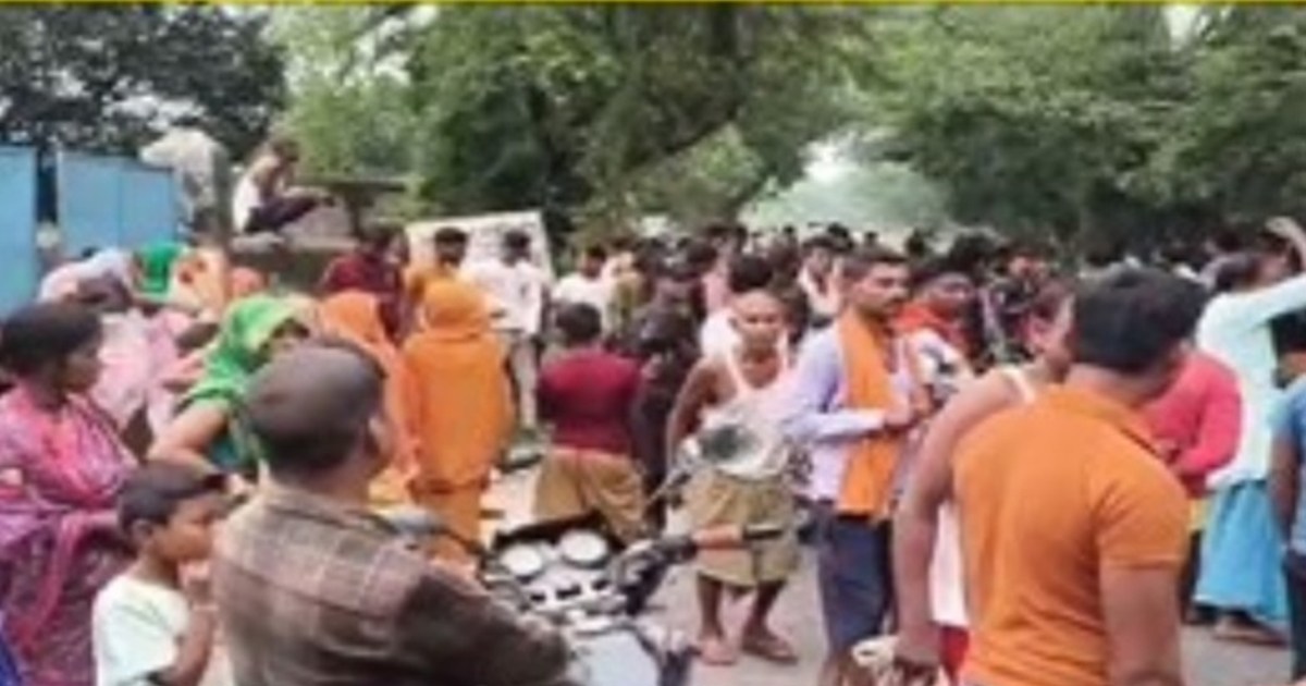 Three youths died in a bike accident in Darbhanga