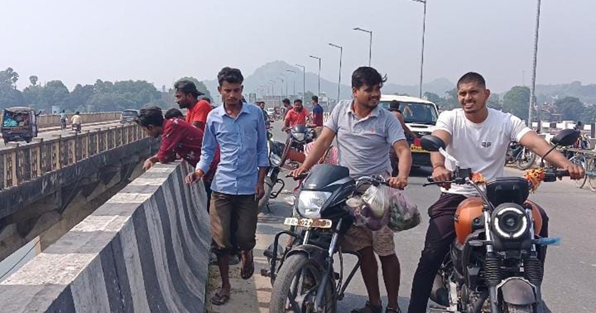 Either marry me or forget me forever, saying this the girlfr