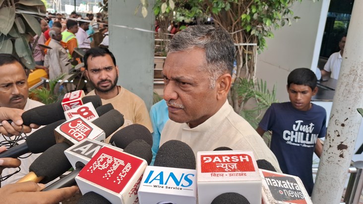 Congress prdesh adhyksh akhilesh singh ka byan