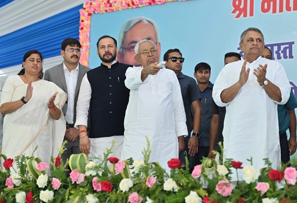 CM Nitish inaugurated and laid the foundation stone of schem