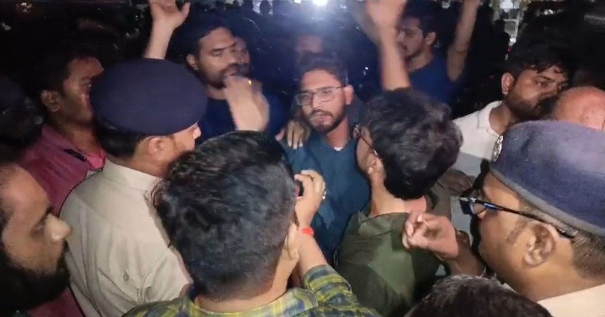 Students of Katihar Medical College created ruckus by blocki