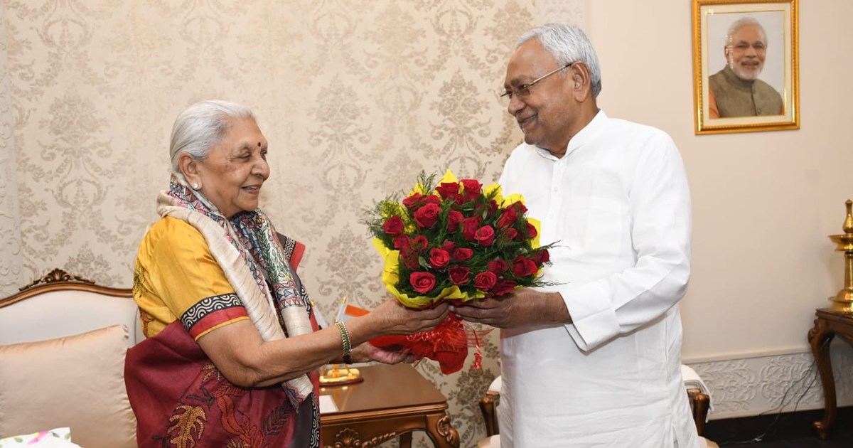 CM Nitish met UP Governor Anandiben Patel