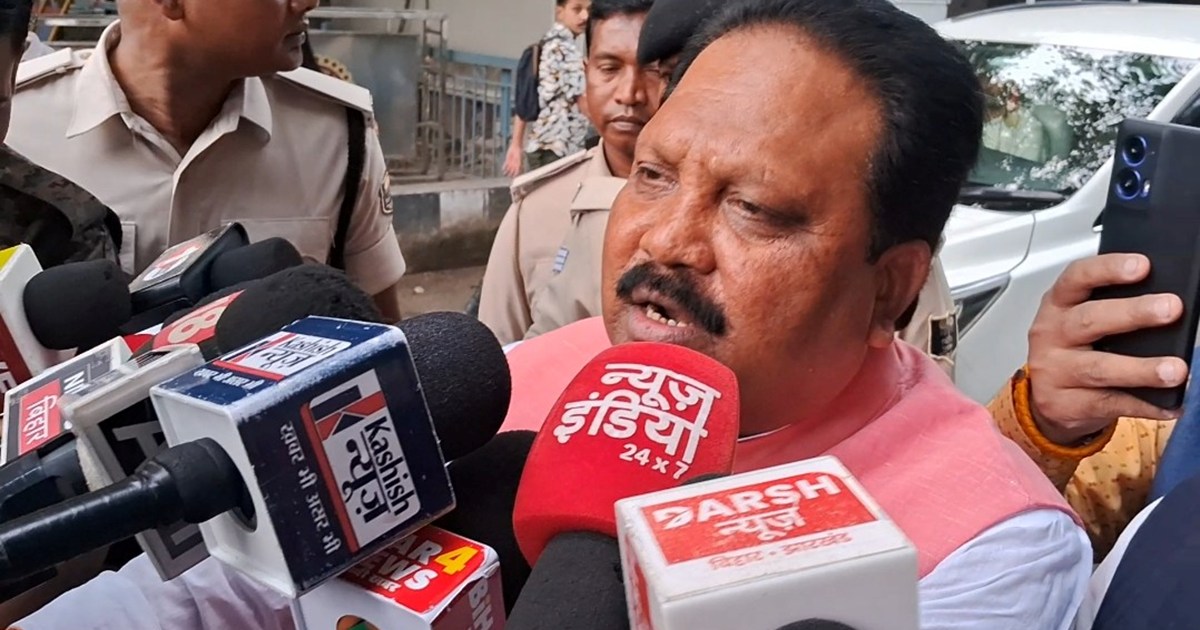 Bjp sansd prdip singh ka byan