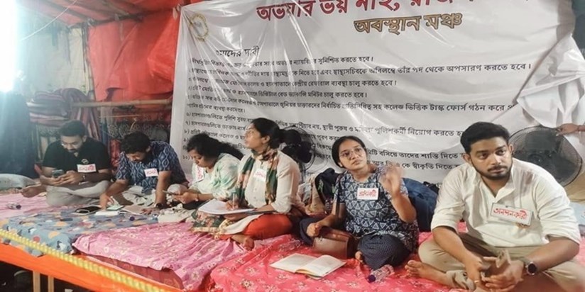 Health of another doctor sitting on hunger strike in RGKar H Health of another doctor sitting on hunger strike in RGKar H