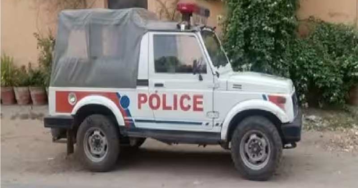 Revenue employee set CO's car on fire after not getting leav