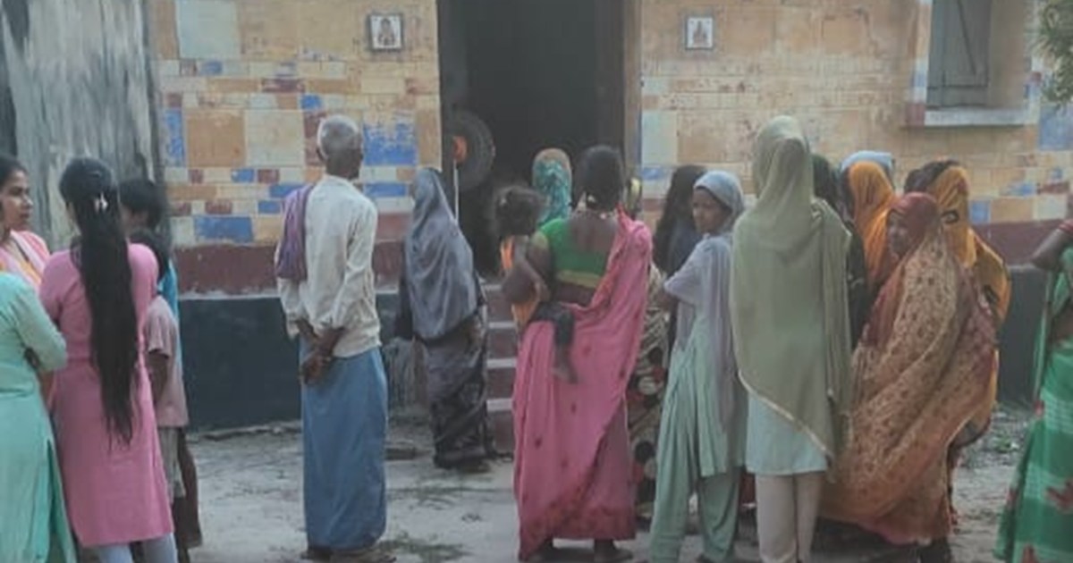 Surprise,Woman was pulled out alive from the well after 7 da