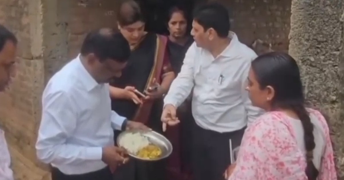 ACS S. Siddharth suddenly reached the school in Jamui and ta