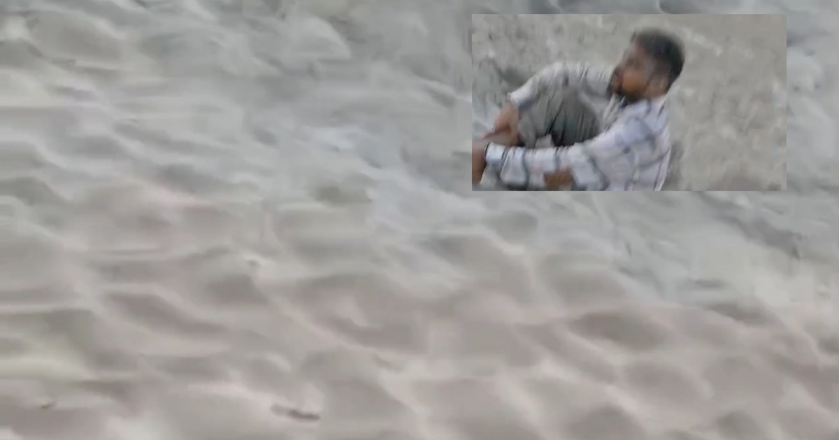 When a liquor smuggler jumped from the bridge into a dry riv