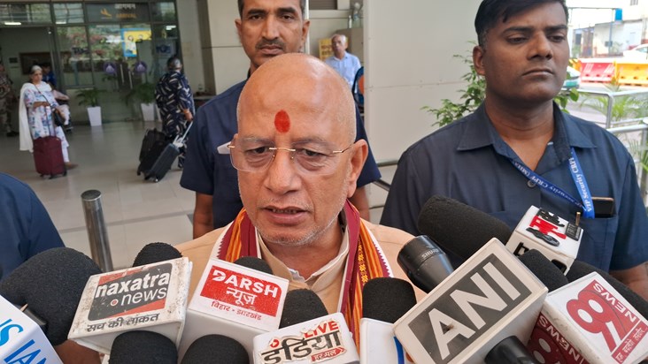 Jahrili shrab se maut pr dycm vijy singha ka byan Jahrili shrab se maut pr dycm vijy singha ka byan