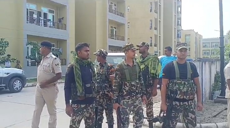 Like Yogi's UP police, Nitish's Bihar police killed the accu Like Yogi's UP police, Nitish's Bihar police killed the accu