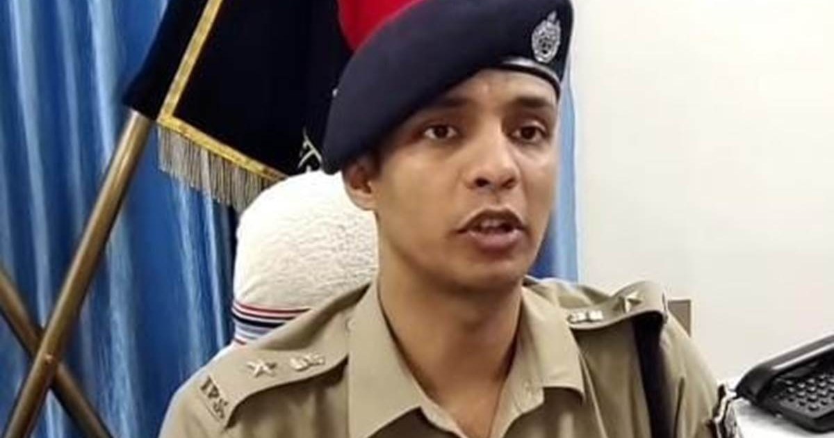 Gopalganj SP suspended three police station incharges simult