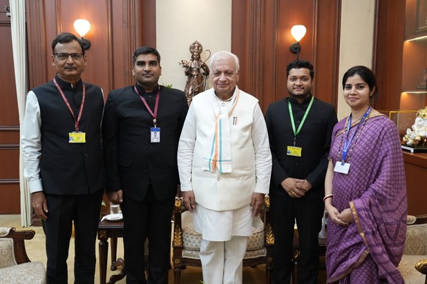 A delegation of IIS officers paid a courtesy call on Bihar G A delegation of IIS officers paid a courtesy call on Bihar G