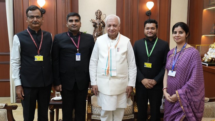 A delegation of IIS officers paid a courtesy call on Bihar G