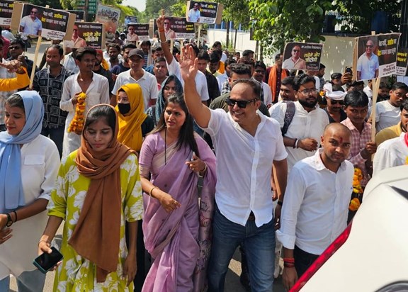 Former IPS officer Shivdeep Lande filed his nomination in Ar Former IPS officer Shivdeep Lande filed his nomination in Ar
