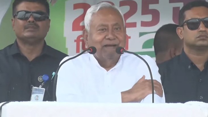 CM Nitish roared in his home constituency CM Nitish roared in his home constituency