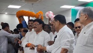 Former MP Arun Kumar returns home to JDU, once a rival