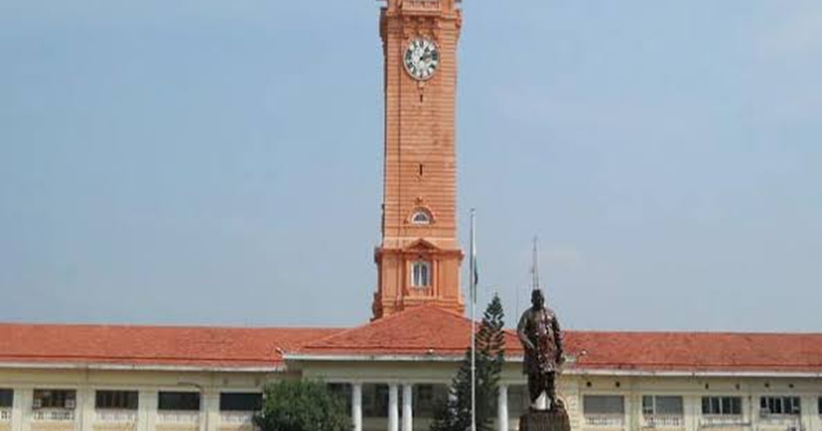 The process of transfers continues before the elections.