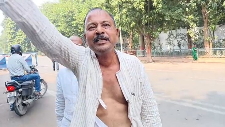 Just introduce me to Lalu Yadav, otherwise I will.. Just introduce me to Lalu Yadav, otherwise I will..