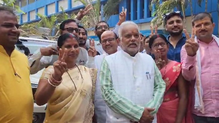 Minister Shravan Kumar filed his nomination for the 8th time