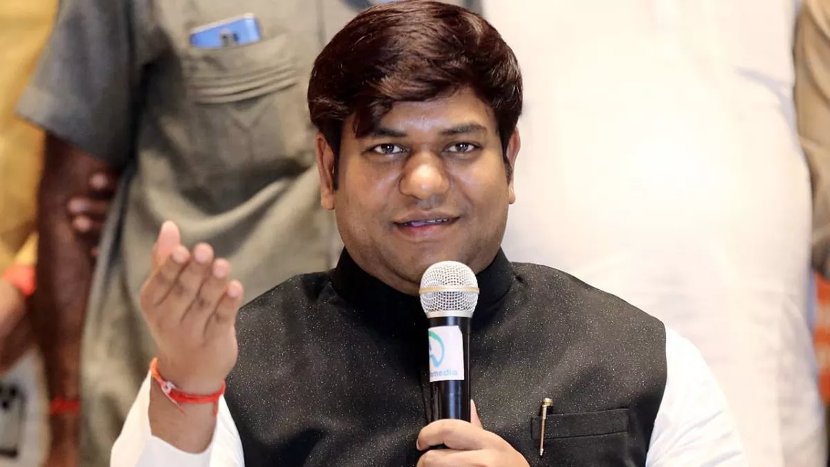 आखिर महागठबंधन में बन गई मुकेश सहनी की बात, मिली इतनी सीटें तो मानना पड़ा