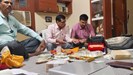 बिहार में एक और भ्रष्ट अधिकारी पर पड़ गई निगरानी की नजर, दो ठिकानों पर छापेमारी में साढ़े सात लाख रूपये नकद के साथ ही...