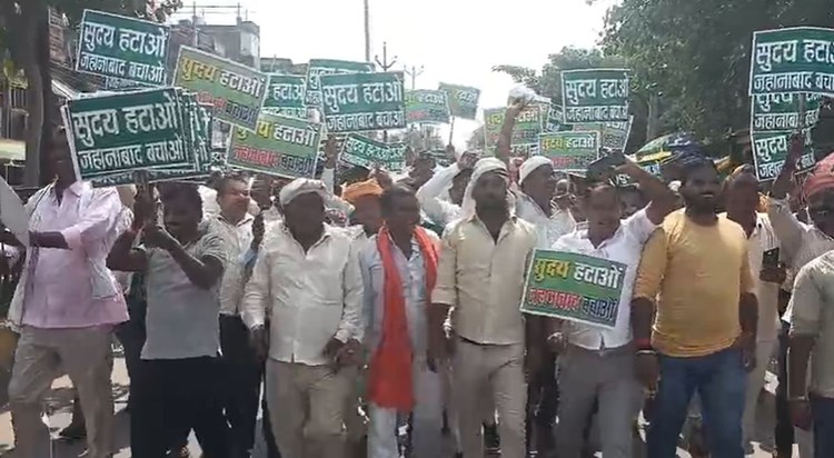 Opposition from sitting MLAs grows amid Tejashwi Yadav's cla Opposition from sitting MLAs grows amid Tejashwi Yadav's cla